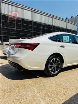 تۆیۆتا ئەڤەلۆن